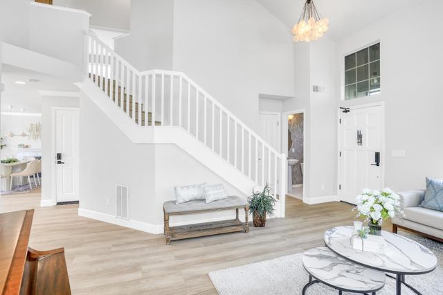 21815 Eaton Place, Cupertino, CA 95014