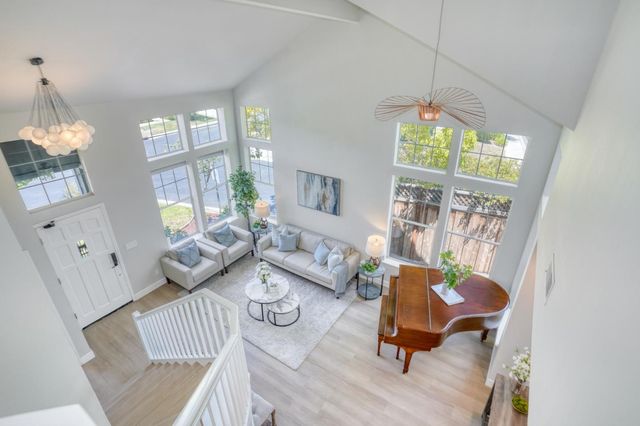 21815 Eaton Place, Cupertino, CA 95014