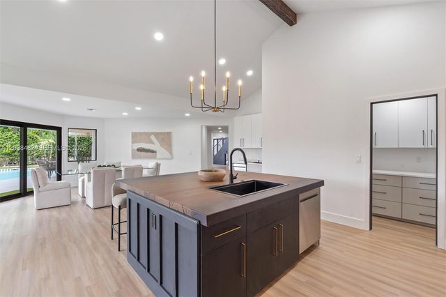 7190 Valencia Drive, Boca Raton, FL 33433