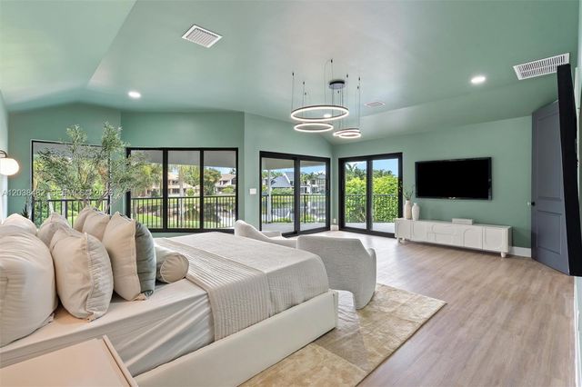 7190 Valencia Drive, Boca Raton, FL 33433