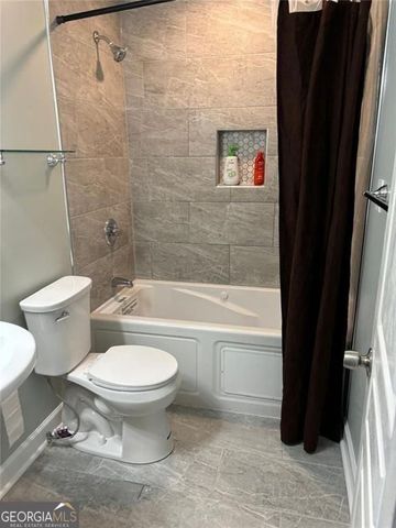 2298 E Lake Drive, Conyers, GA 30012