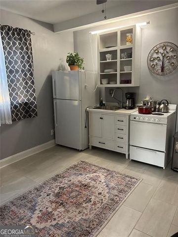 2298 E Lake Drive, Conyers, GA 30012