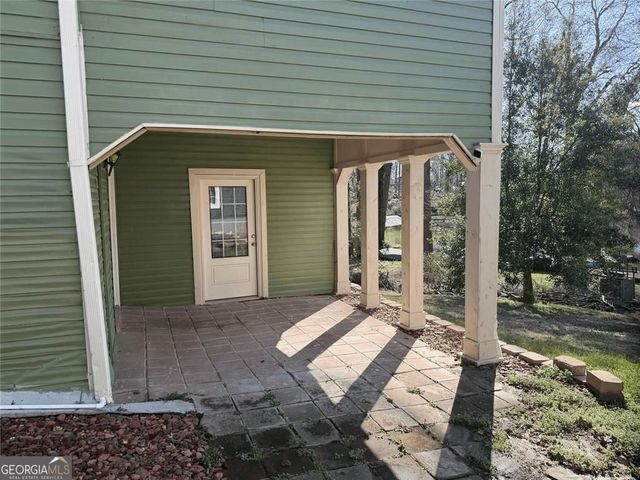 2298 E Lake Drive, Conyers, GA 30012