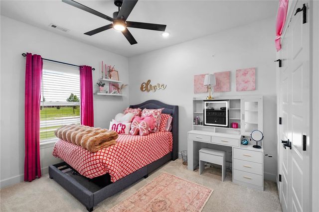 886 Bellagiola Drive, Tontitown, AR 72762