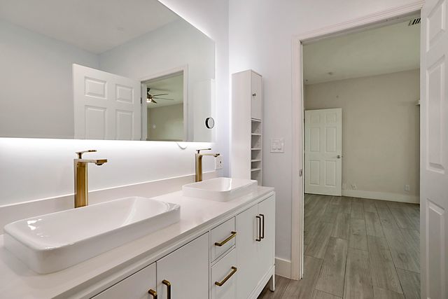 9593 Richmond Circle -, Boca Raton, FL 33434