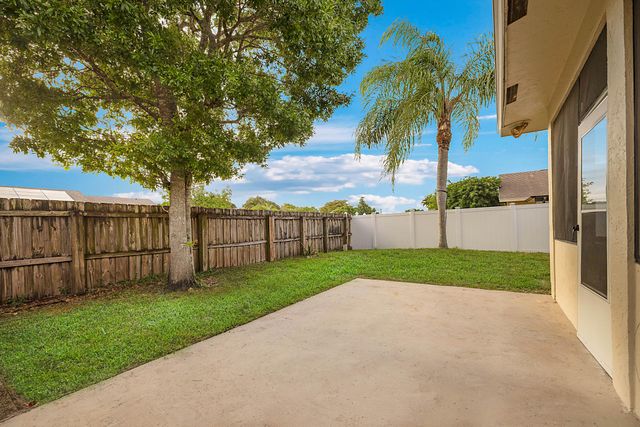 9593 Richmond Circle -, Boca Raton, FL 33434