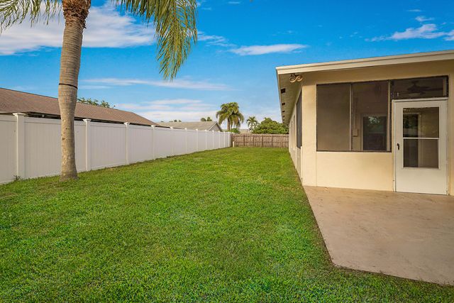 9593 Richmond Circle -, Boca Raton, FL 33434