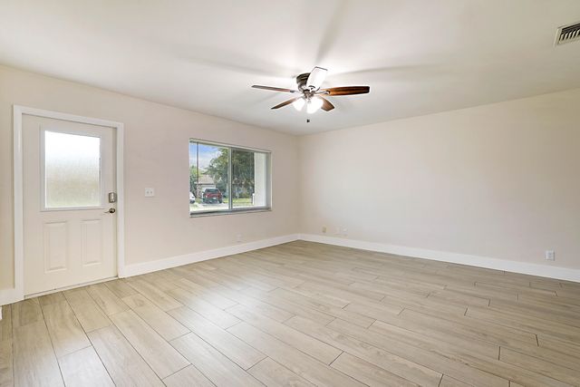 9593 Richmond Circle -, Boca Raton, FL 33434