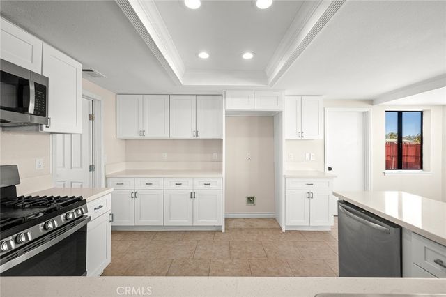 13980 Mission Street, Hesperia, CA 92344