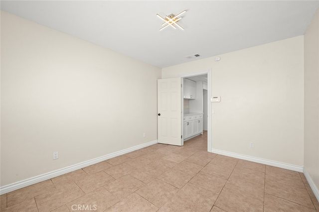 13980 Mission Street, Hesperia, CA 92344