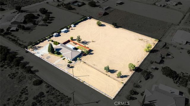 13980 Mission Street, Hesperia, CA 92344