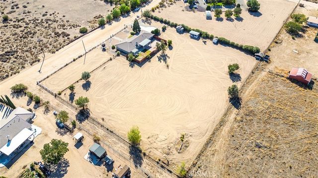 13980 Mission Street, Hesperia, CA 92344