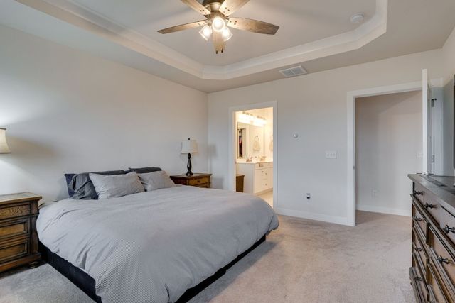 825 Raintree Dr, Smyrna, TN 37167