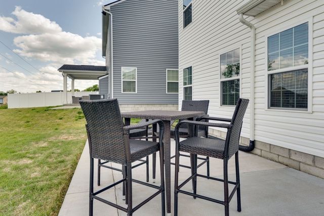 825 Raintree Dr, Smyrna, TN 37167