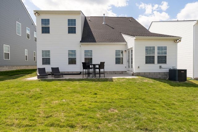 825 Raintree Dr, Smyrna, TN 37167