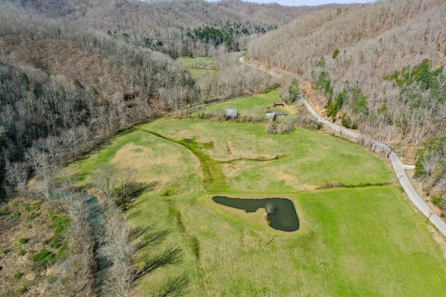 4000 KY-1482, Oneida, KY 40972