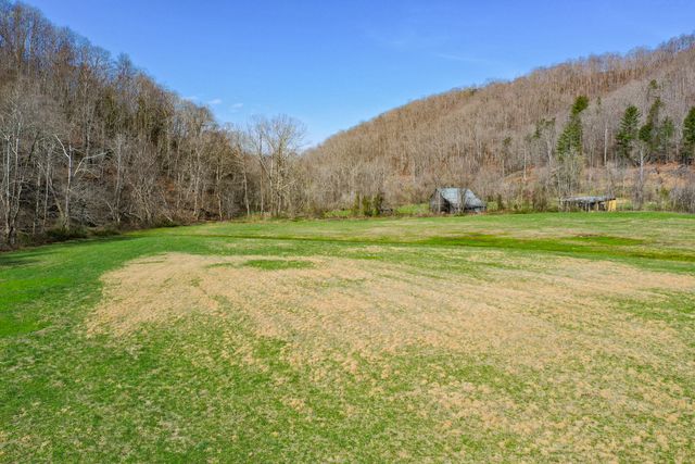 4000 KY-1482, Oneida, KY 40972