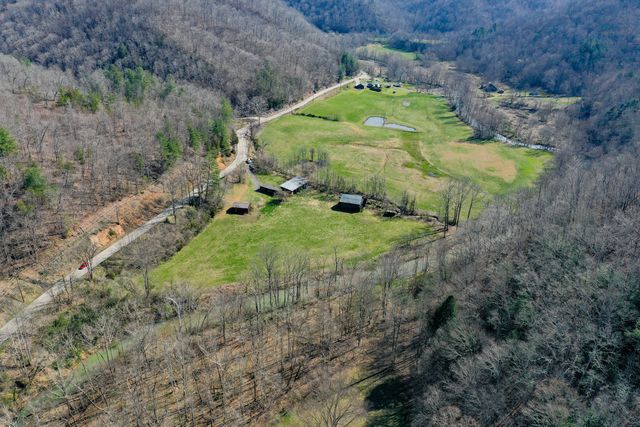 4000 KY-1482, Oneida, KY 40972