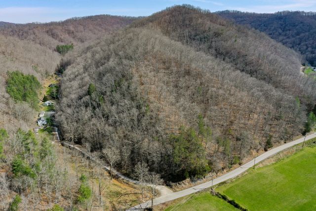 4000 KY-1482, Oneida, KY 40972