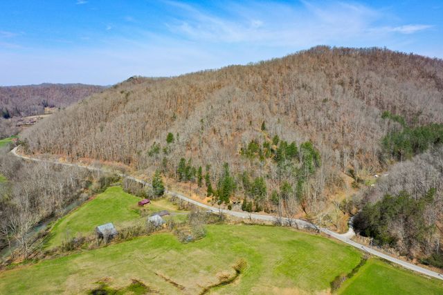 4000 KY-1482, Oneida, KY 40972