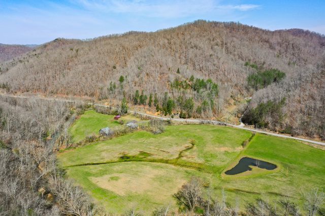 4000 KY-1482, Oneida, KY 40972