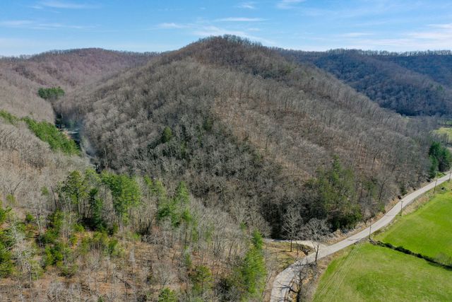 4000 KY-1482, Oneida, KY 40972