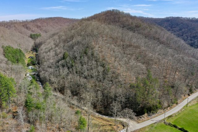 4000 KY-1482, Oneida, KY 40972