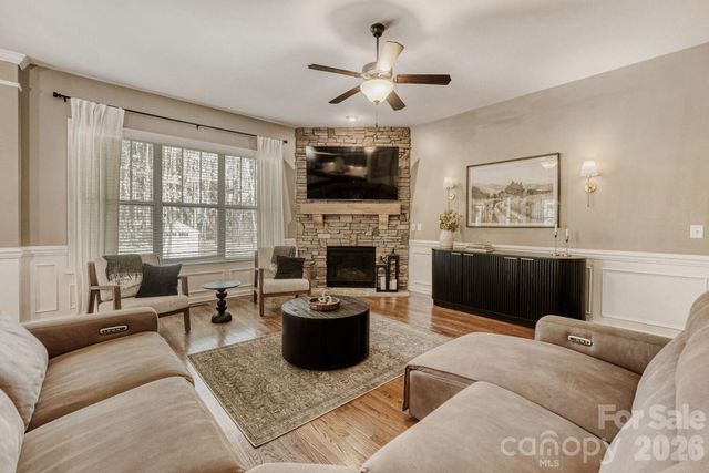 405 Brookridge Drive, Mount Holly, NC 28120