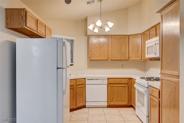 2837 Autumn Haze Lane, Las Vegas, NV 89117