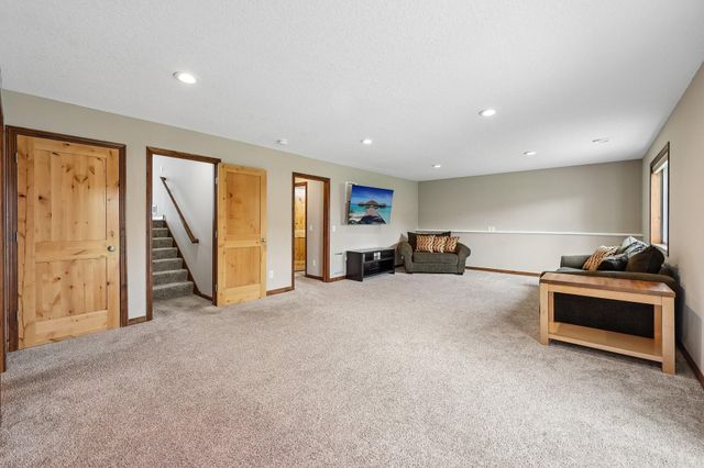 2853 234th Lane NW, Saint Francis, MN 55070