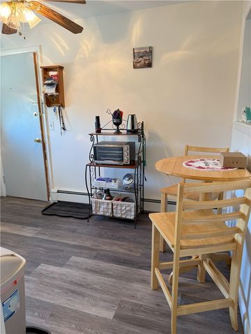 70 Carroll Avenue 108, Newport, RI 02840