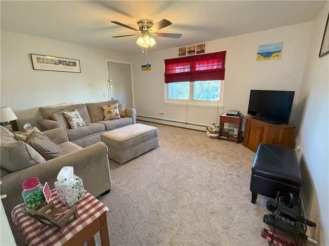 70 Carroll Avenue 108, Newport, RI 02840