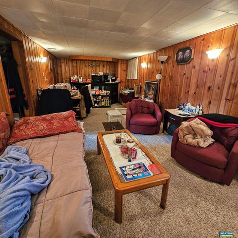 725 S 44th Street, Lincoln, NE 68510
