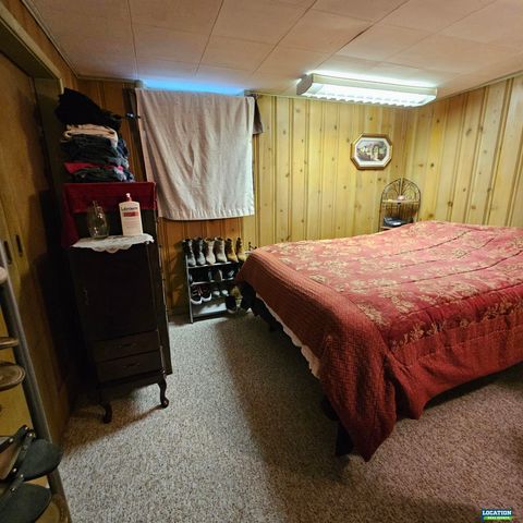 725 S 44th Street, Lincoln, NE 68510