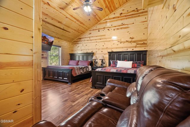 4355 Forest Ridge Way, Pigeon Forge, TN 37863