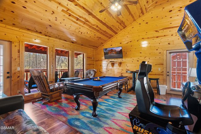 4355 Forest Ridge Way, Pigeon Forge, TN 37863