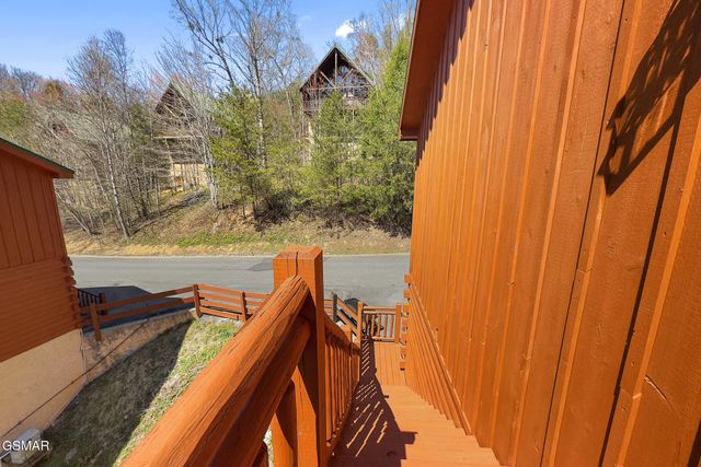 4355 Forest Ridge Way, Pigeon Forge, TN 37863