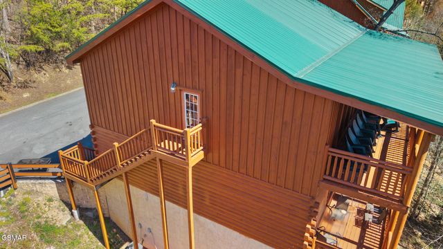 4355 Forest Ridge Way, Pigeon Forge, TN 37863