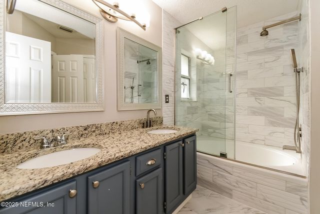 3835 UNION PACIFIC Drive W, Jacksonville, FL 32246