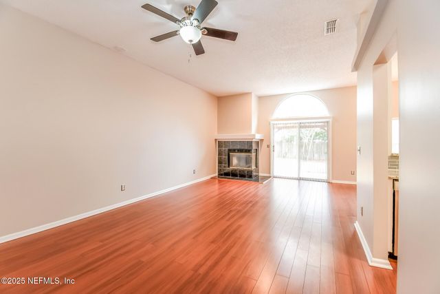 3835 UNION PACIFIC Drive W, Jacksonville, FL 32246