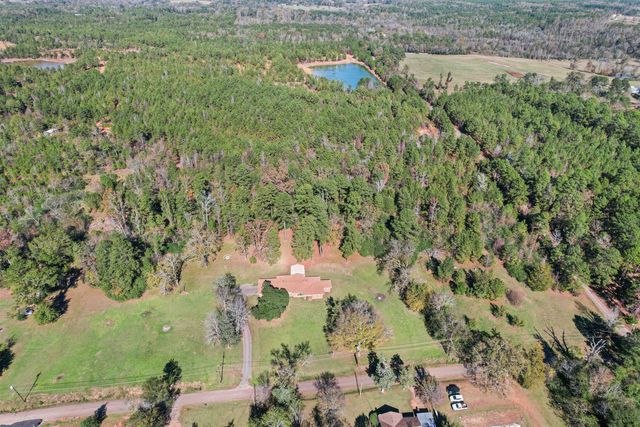 1114 VANCE ST, Hughes Springs, TX 75656