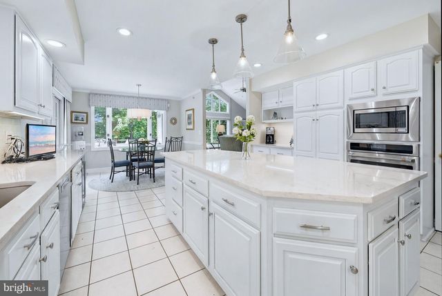112 JUNEBERRY CT, Hockessin, DE 19707