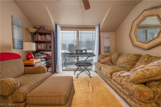 2023 Lakewood Road SW, Sherrodsville, OH 44675