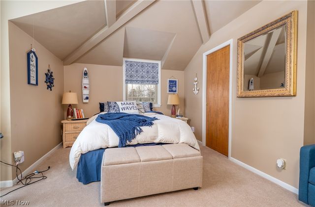 2023 Lakewood Road SW, Sherrodsville, OH 44675