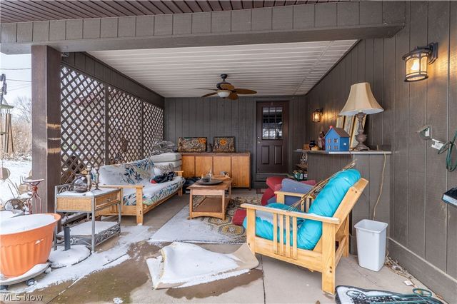 2023 Lakewood Road SW, Sherrodsville, OH 44675