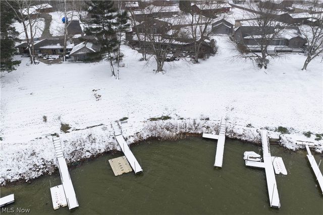 2023 Lakewood Road SW, Sherrodsville, OH 44675