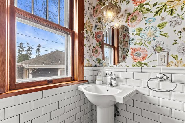 164 S Charles STREET, Waukesha, WI 53186