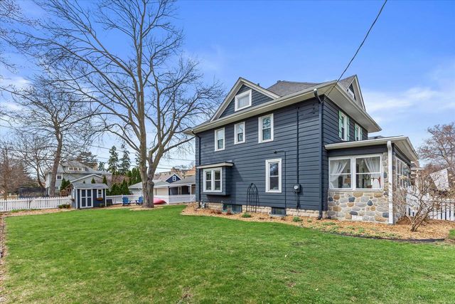 164 S Charles STREET, Waukesha, WI 53186