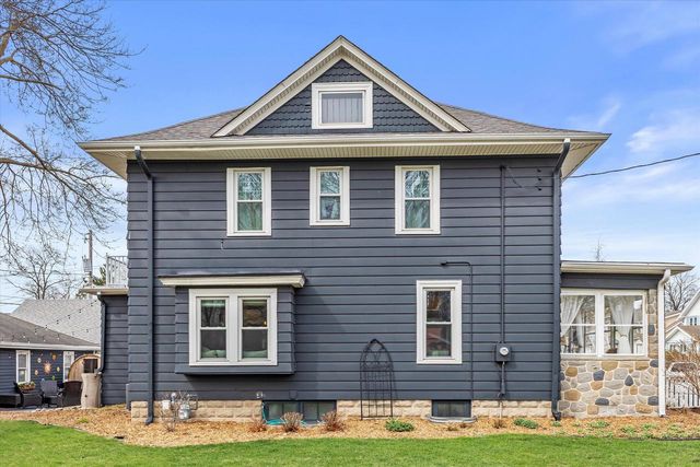 164 S Charles STREET, Waukesha, WI 53186