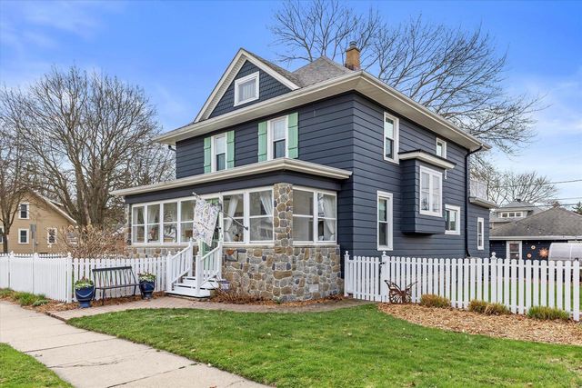 164 S Charles STREET, Waukesha, WI 53186